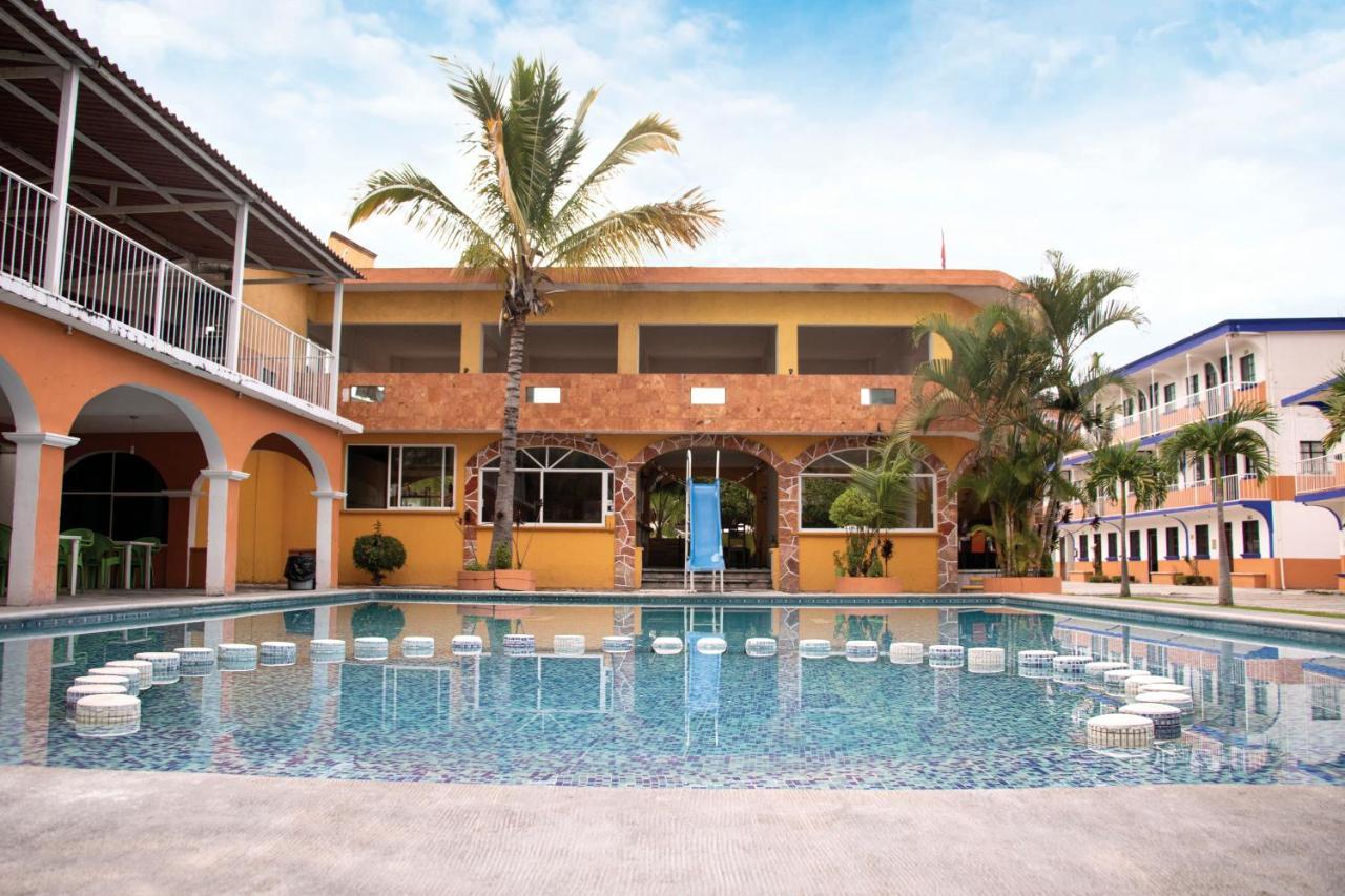 Hotel San Carlos Yautepec Bagian luar foto