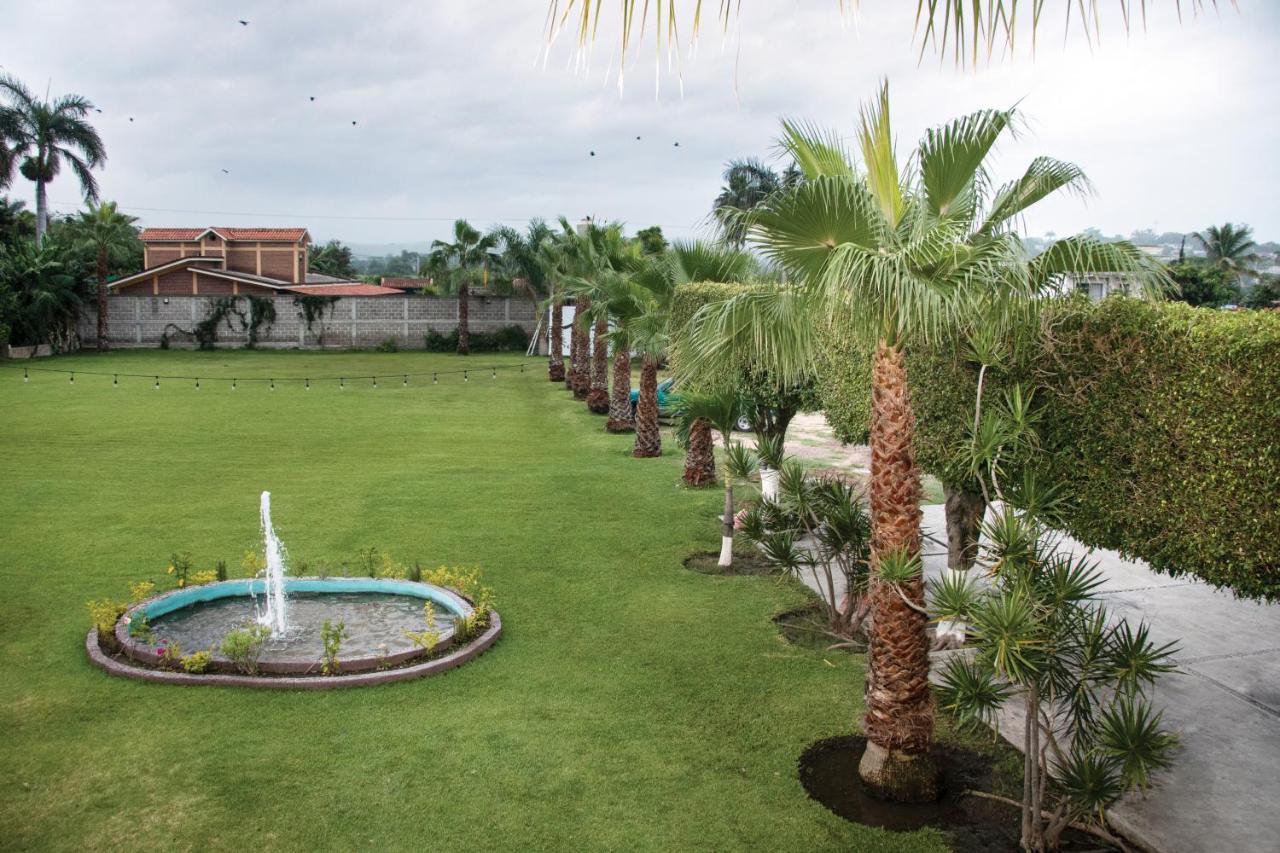 Hotel San Carlos Yautepec Bagian luar foto