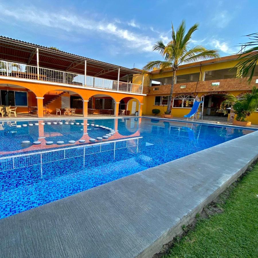 Hotel San Carlos Yautepec Bagian luar foto
