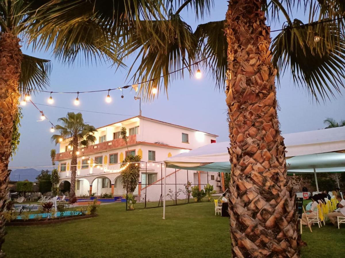 Hotel San Carlos Yautepec Bagian luar foto