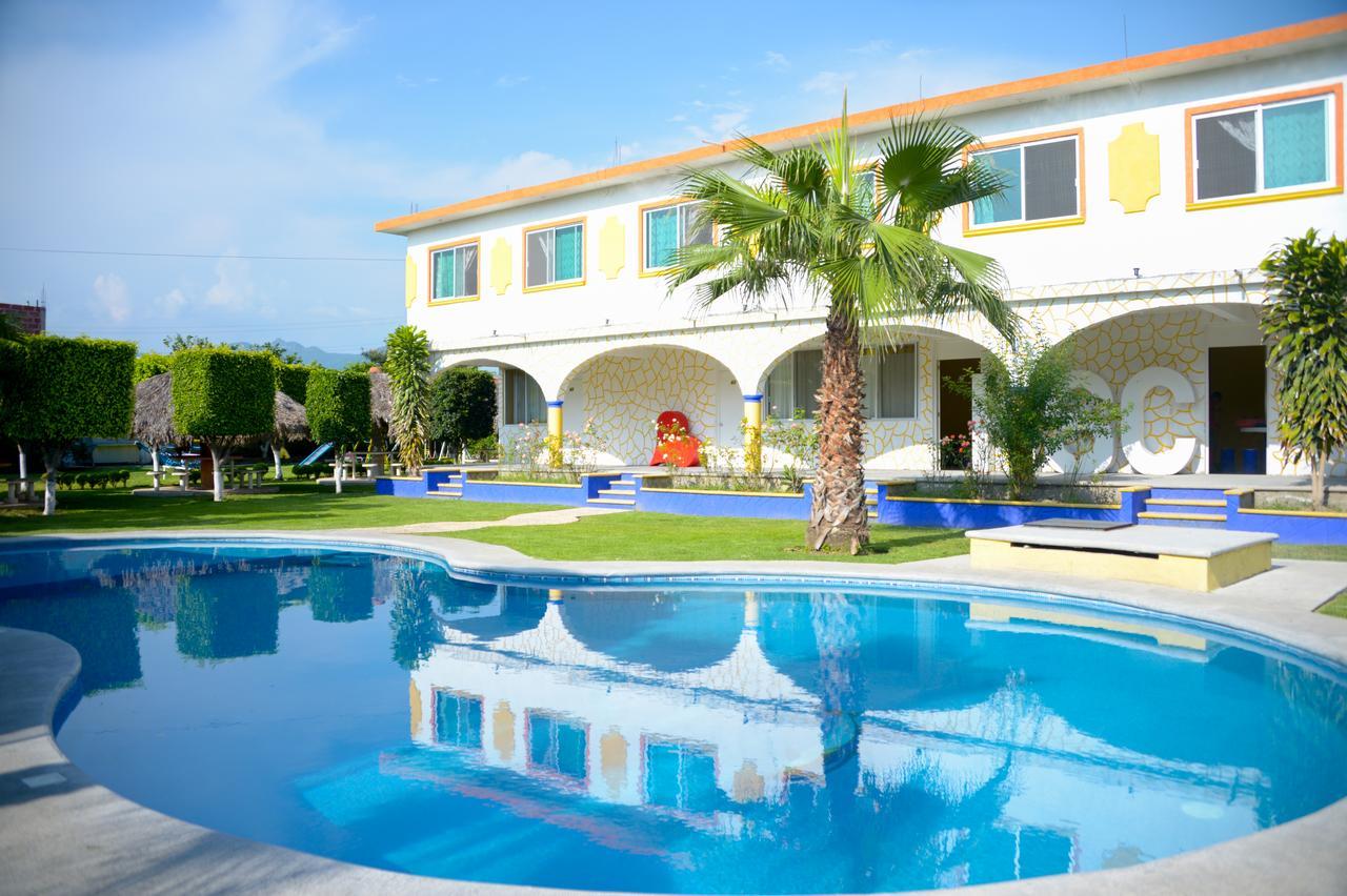 Hotel San Carlos Yautepec Bagian luar foto