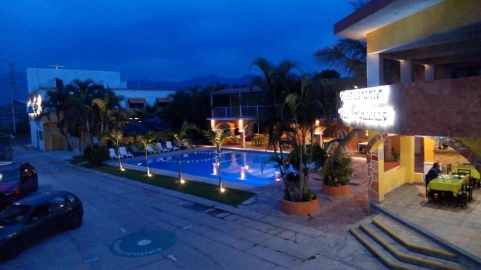 Hotel San Carlos Yautepec Bagian luar foto